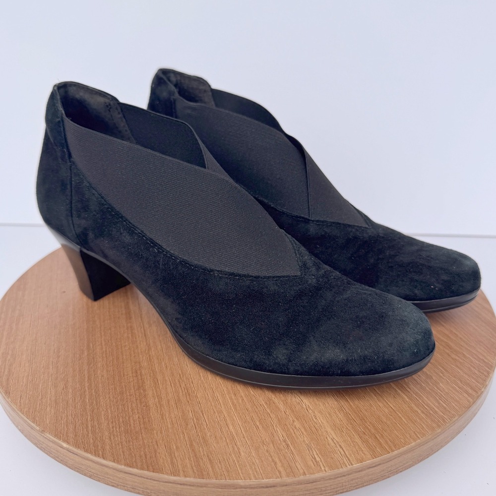 Munro American Black Suede Leather Elastic Ankle Boots Booties Women's Size 7.5N